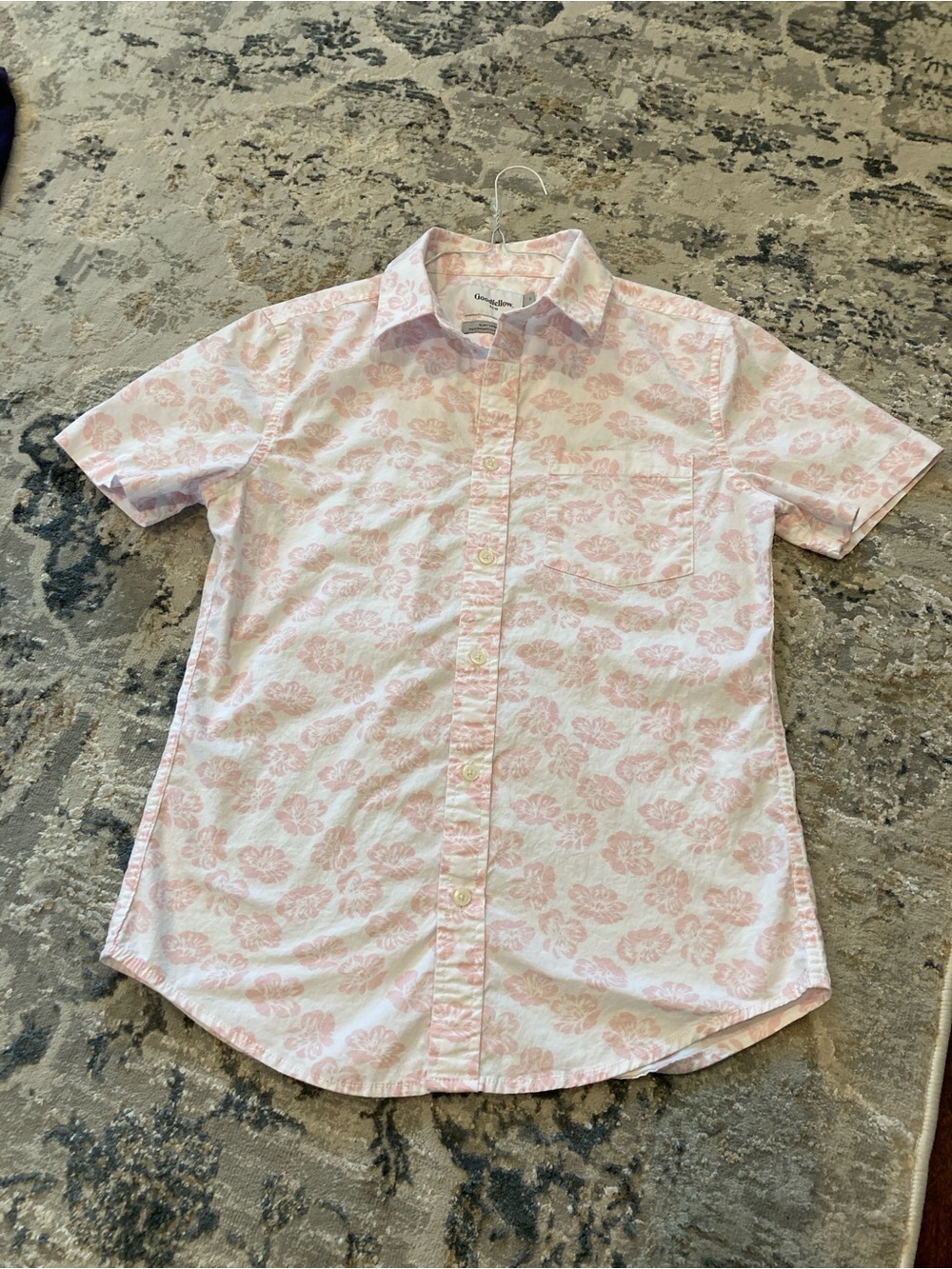 Goodfellow & Co Men’s Short-Sleeve Pink Floral Button-Up Shirt